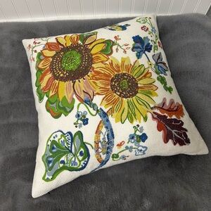 Pottery Barn sunflower pillow 20”